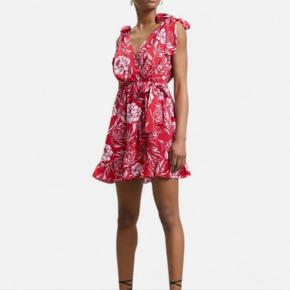 Calliope Dresses & Skirts - Calliope Floral Print Ruffled Wrap Mini Dress, size L